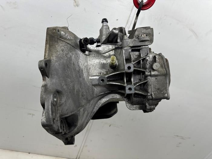 Versnellingsbak van een Opel Corsa, Gebruikt, -, -, Opel