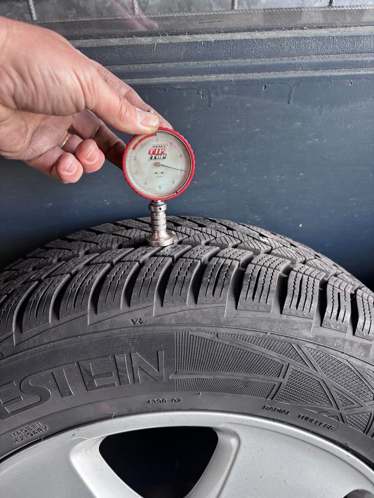 Winterbanden met 17 inch velgen Mercedes S-Klasse, Ophalen, Gebruikt, Banden en Velgen, 17 inch