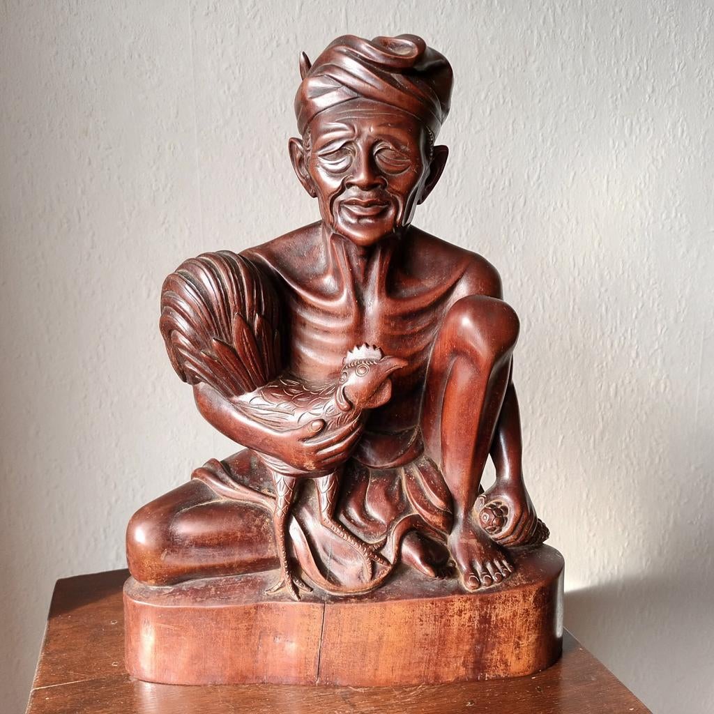 Bali, Indonesië, houten beeld, man met haan, oud beeld., Antiek en Kunst, Ophalen of Verzenden