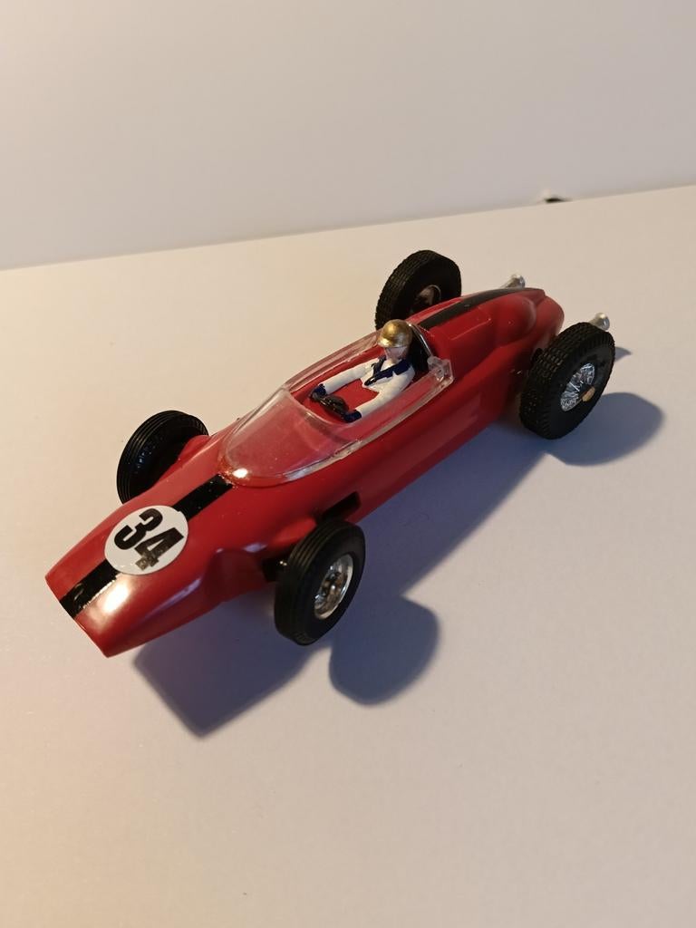Unieke super rijdende Jouef Ferrari., Kinderen en Baby's, Speelgoed | Racebanen, Ophalen of Verzenden, Elektrisch, Overige merken