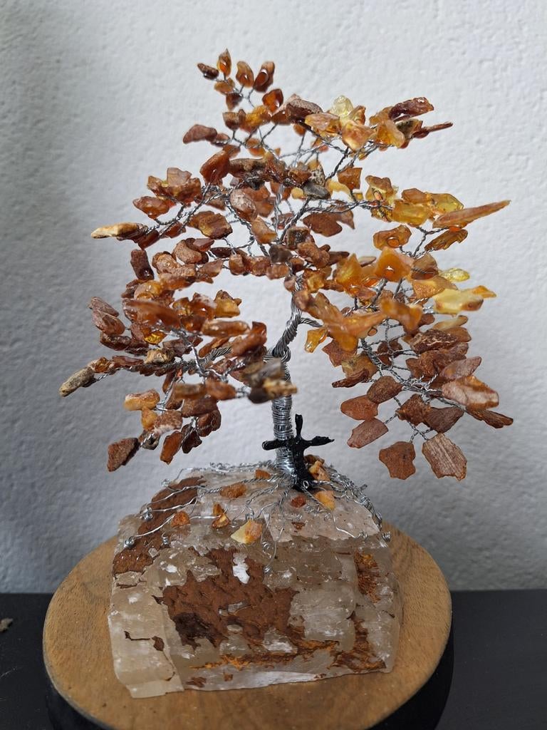 Amber Boom op Calciet Plaat, Antiek en Kunst, Kunst | Beelden en Houtsnijwerken, Ophalen of Verzenden