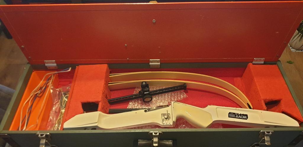 Hoyt boog voor linkshandig met koffer, Sport en Fitness, Handboogschieten, Ophalen, Gebruikt, Overige typen