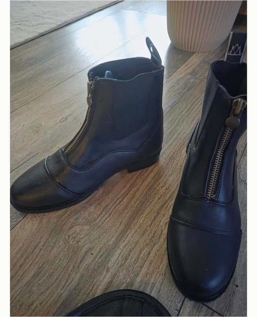 Stallaarzen 38/39, Dieren en Toebehoren, Paardrijkleding, Ophalen, Zo goed als nieuw, Dressuur, Schoeisel