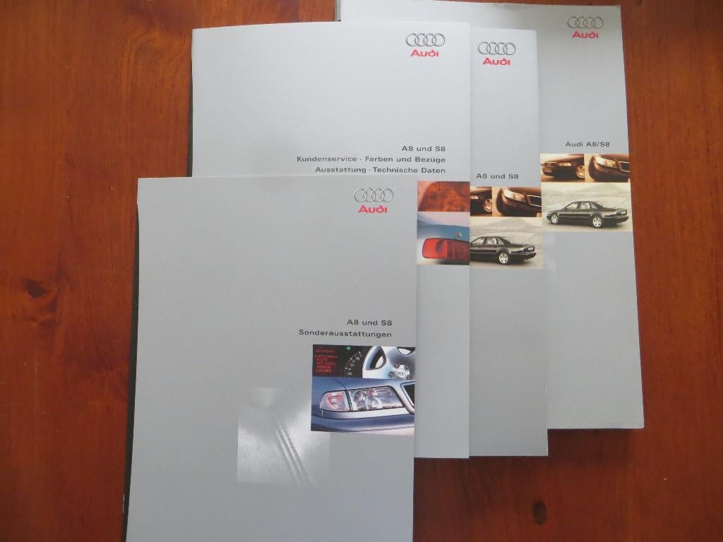Audi A8 und S8 (jan 1998) +2 bijlagen (in een kartonnen map), Ophalen of Verzenden, Nieuw, Audi