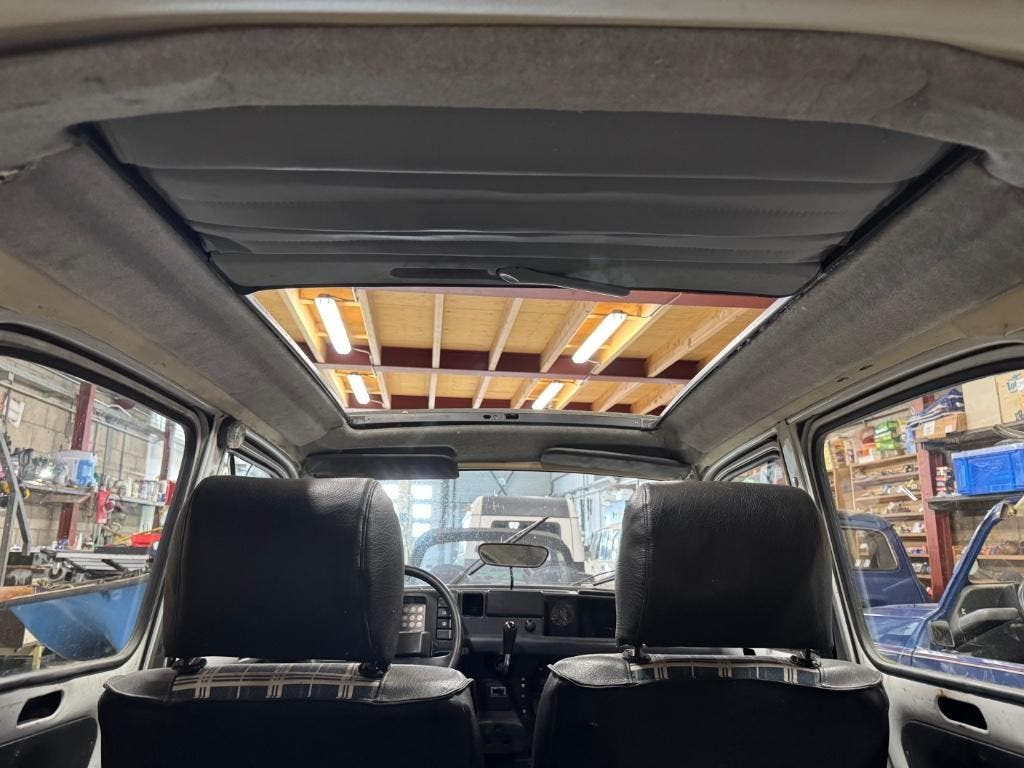 Renault 4 R4 APK APRIL 2028, foto 12
