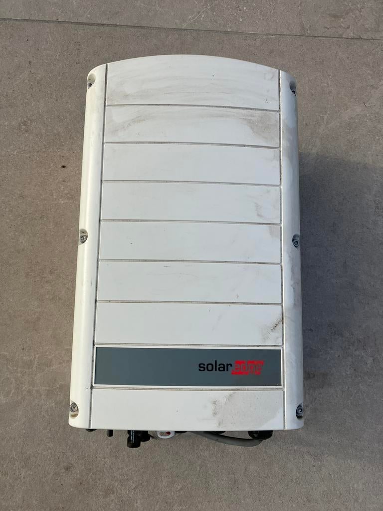 Omvormer, Doe-het-zelf en Verbouw, Zonnepanelen en Toebehoren, Ophalen of Verzenden, Zo goed als nieuw, Overige typen