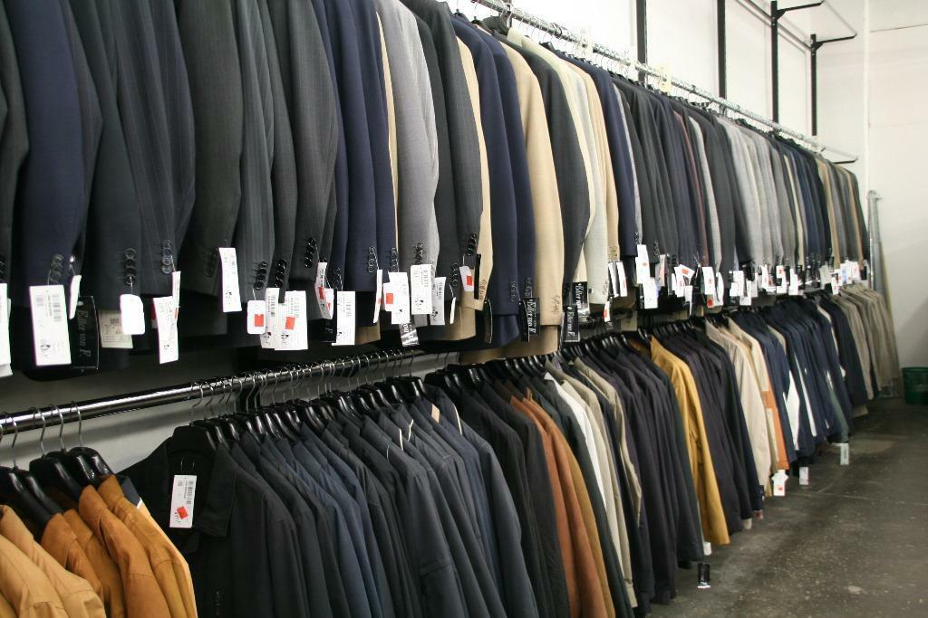 MERKEN HEREN -KLEDING+ COLBERT-BROEK-( COMBI ), Ophalen of Verzenden, Nieuw, Overige kleuren, Jasje of Colbert