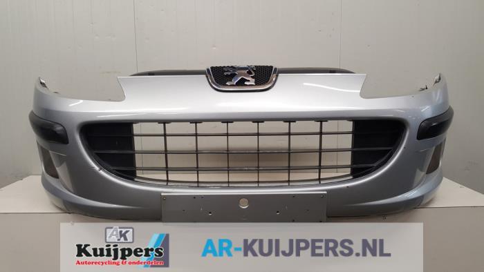 Voorbumper van een Peugeot 407 (EZR), Auto-onderdelen, Gebruikt, -, -, Bumper