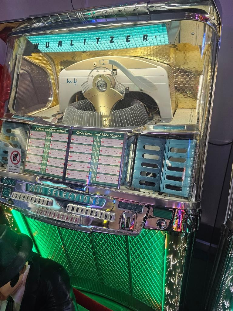 Wurlitzer 2100, Zo goed als nieuw, Wurlitzer, Voor 1950, Ophalen