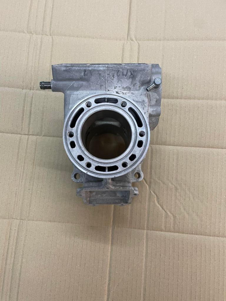 Suzuki RM-250 cilinder Nieuw, Ophalen of Verzenden, Nieuw