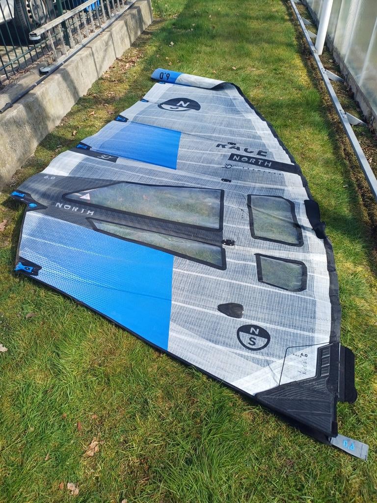 North slalom en foil zeilen, Ophalen of Verzenden, Zo goed als nieuw, Minder dan 250 cm, Zeil