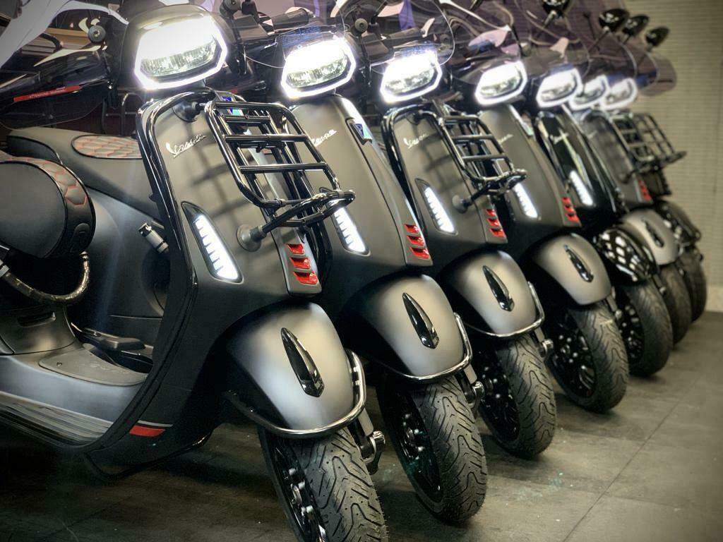 VESPA SPRINT S MAT ZWART 2026 Direct leverbaar SNOR/BROM, Fietsen en Brommers, Nieuw, Ophalen of Verzenden, Benzine, Vespa