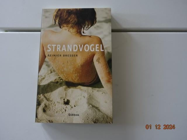 Strandvogel.....Reinier Bresser, Ophalen, Zo goed als nieuw, Nederland