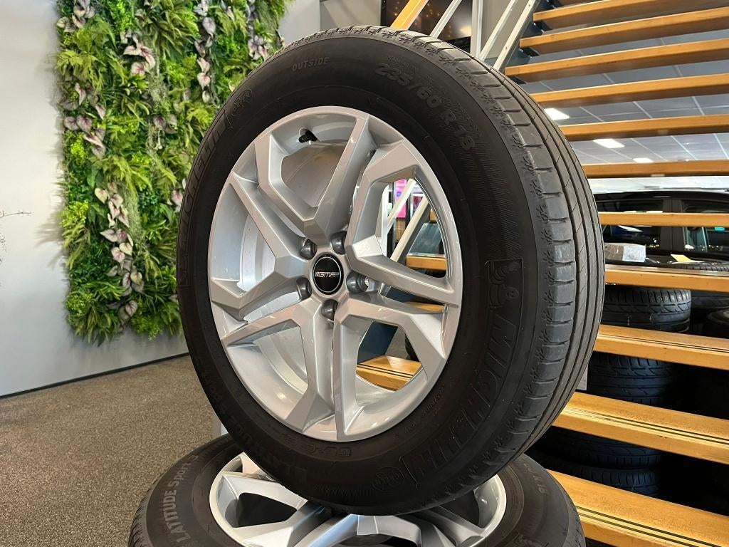 Volkswagen Tiguan 18 Inch Zomerset, Auto-onderdelen, Banden en Velgen, Ophalen, 18 inch, Banden en Velgen, Nieuw