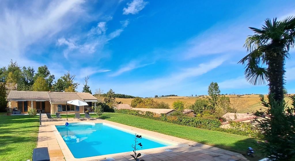 Luxe vakantie villa met groot privé zwembad, Zuid Frankrijk, Vakantie, Vakantiehuizen | Frankrijk, Midi-Pyreneeën, In bergen of heuvels