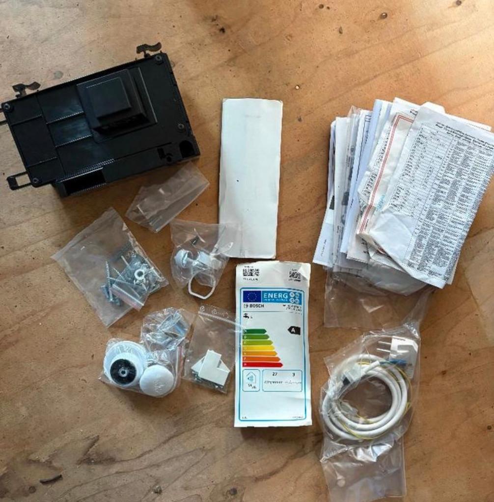 De Bosch Celsius WT11 waterverwarmer en boiler geiser nieuw, Ophalen of Verzenden, Minder dan 3 jaar oud, Minder dan 20 liter