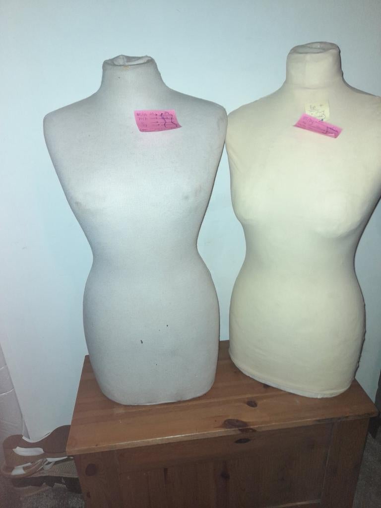 Twee paspoppen voor kleding maken, Hobby en Vrije tijd, Naaien en Fournituren, Ophalen, Gebruikt, Paspop