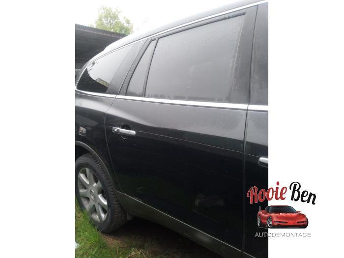 Portier 4Deurs rechts-achter van een Buick Enclave (U501Q), Auto-onderdelen, Gebruikt, -, Deur, -