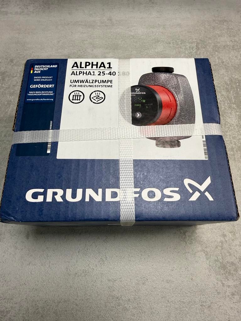 Grundfos Alpha 1 Pomp vloerverwarming energiezuinig A-label, Doe-het-zelf en Verbouw, Verwarming en Radiatoren, Minder dan 30 cm