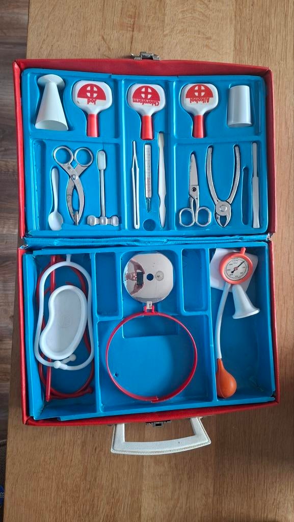 Vintage speelgoed dokterstas dokterskoffer, Ophalen of Verzenden, Gebruikt