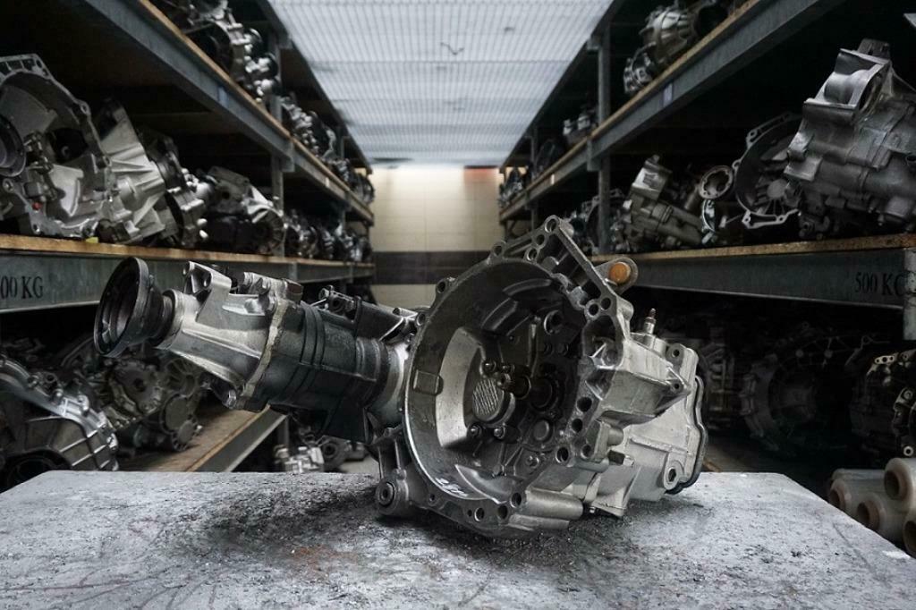 Versnellingsbak VW T4 2.4 D / 2.5 Ben 4x4 Syncro 5-Bak DQQ, Auto-onderdelen, Transmissie en Toebehoren, Ophalen of Verzenden, Gereviseerd