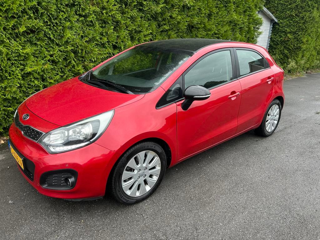 Kia Rio 1.4 Cvvt 5DRS 2012 Rijdt als nieuw!, Auto's, Voorwielaandrijving, 1139 kg, Zwart, 4 cilinders