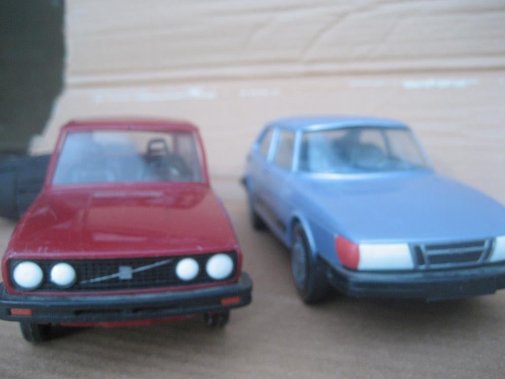 Stahlberg Volvo , Saab,  Model autos 1:18, Hobby en Vrije tijd, Modelauto's | 1:24, Ophalen, Gebruikt, Auto, Overige merken