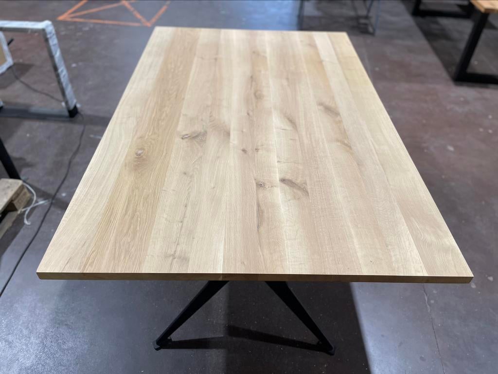 Eiken tafel 200x130cm, Ophalen, 50 tot 100 cm, Vijf personen of meer, Ovaal
