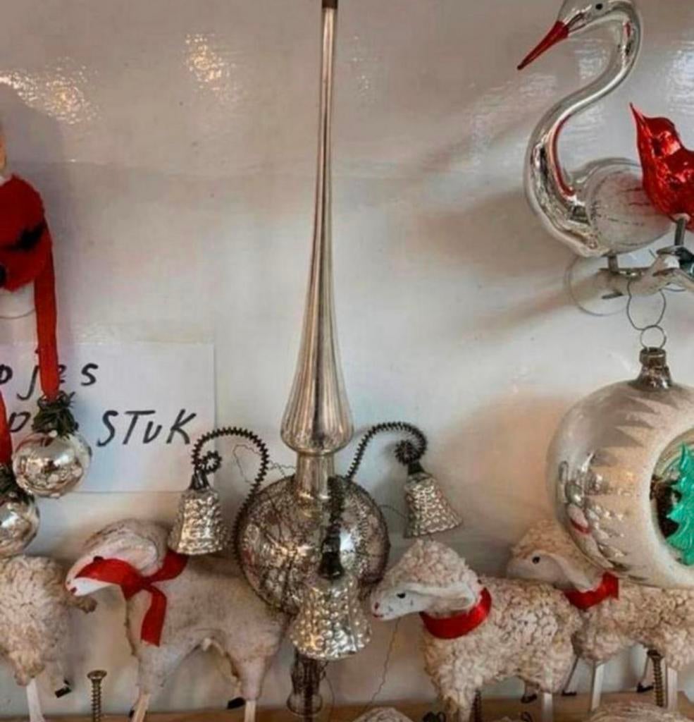 Kerstbal mooie echte oude antieke tinsel bellen pieken., Ophalen of Verzenden