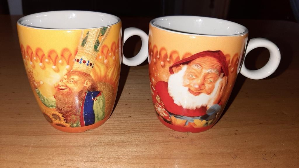 2 efteling kopjes, Ophalen, Overige stijlen, Kop(pen) en/of Schotel(s)