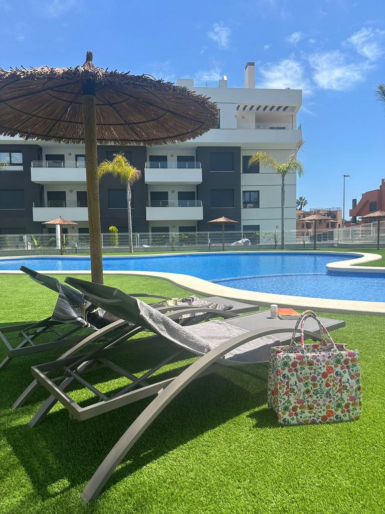 Overwinteren spanje appartement + tuin Torrevieja Alicante, 2 slaapkamers, Costa Blanca, Appartement, Eigenaar