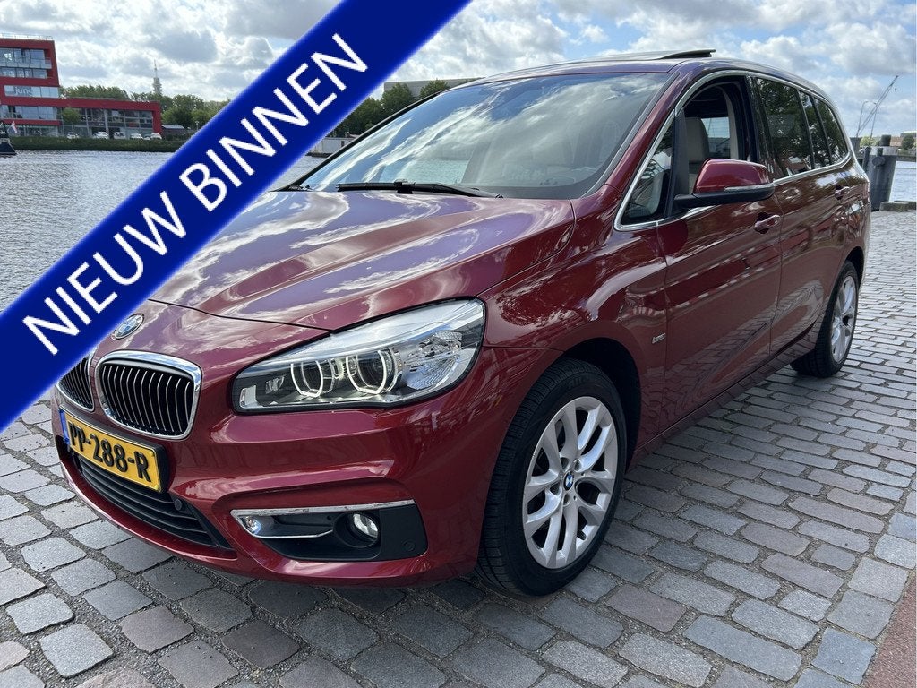BMW 2 Serie Gran Tourer 218i 7p. High Executive panodak leer, Auto's, BMW, 136 pk, Euro 6, 2-Serie Gran Tourer, 7 stoelen