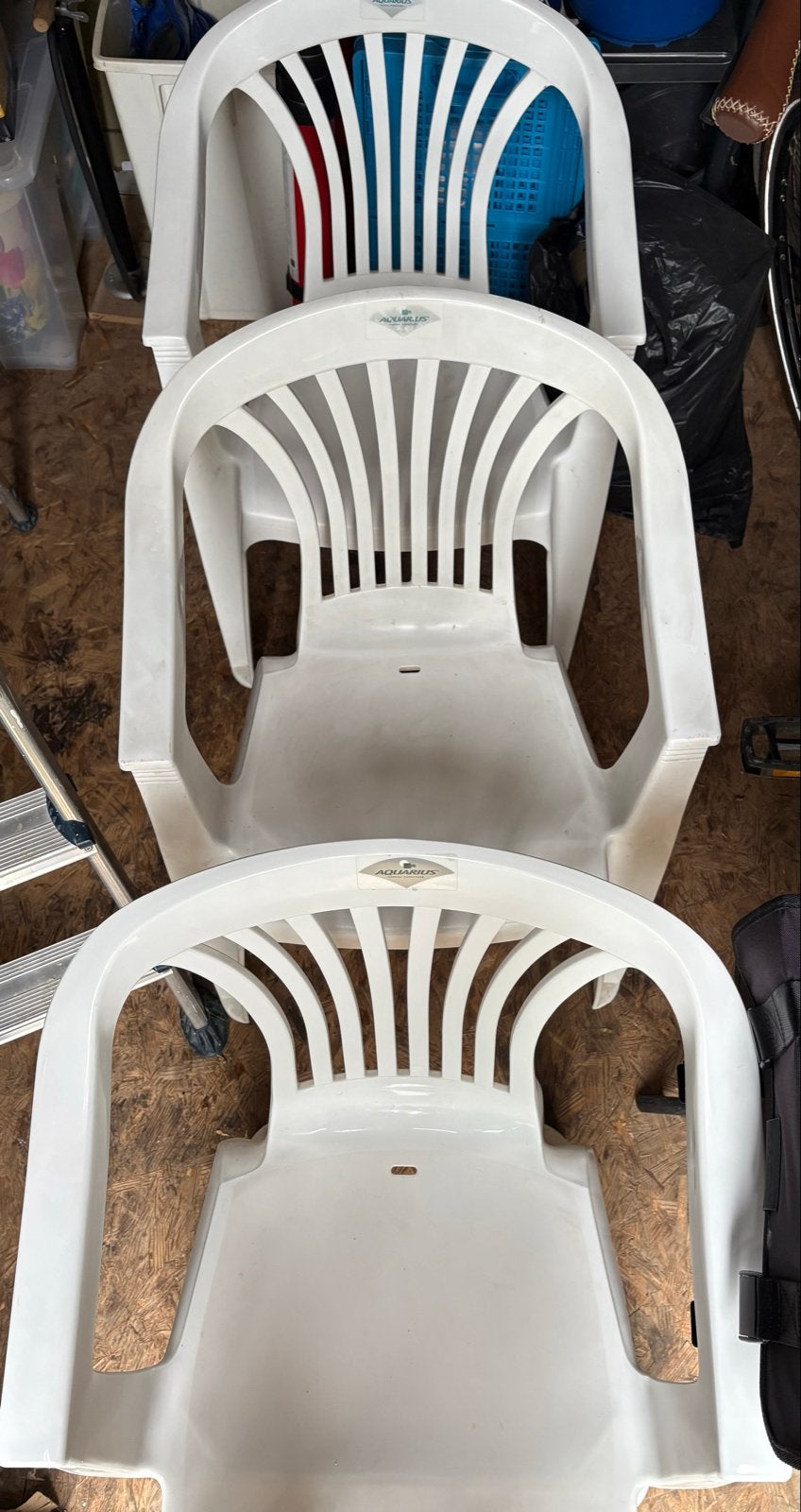 Witte kunststof tuinstoelen - stapelbaar, Ophalen, Gebruikt, Kunststof, Stapelbaar