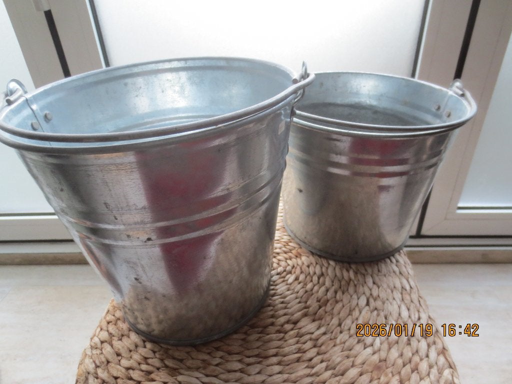 2 kleinere  zinken emmers, Tuin en Terras, Minder dan 30 cm, Minder dan 60 cm, Rond, Nieuw