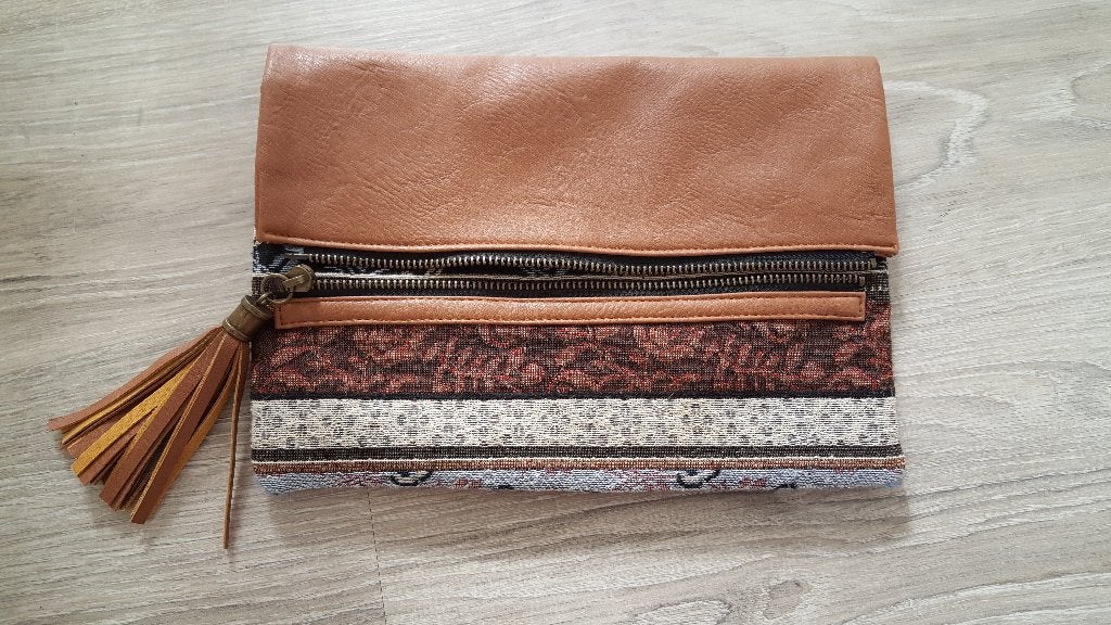 Nieuw bruin invito tasje, Ophalen of Verzenden, Nieuw, Bruin, Schoudertasje