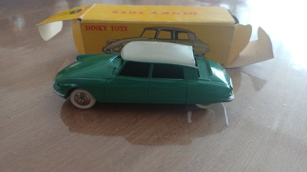 Dinky Toys Citroën DS 19 met doosje, meccano france, Ophalen of Verzenden