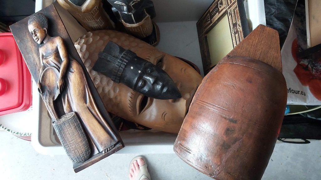 lot Olifanten, maskers, en andere Afrikaanse beelden, Antiek en Kunst, Ophalen, Afrika, Hout, Masker