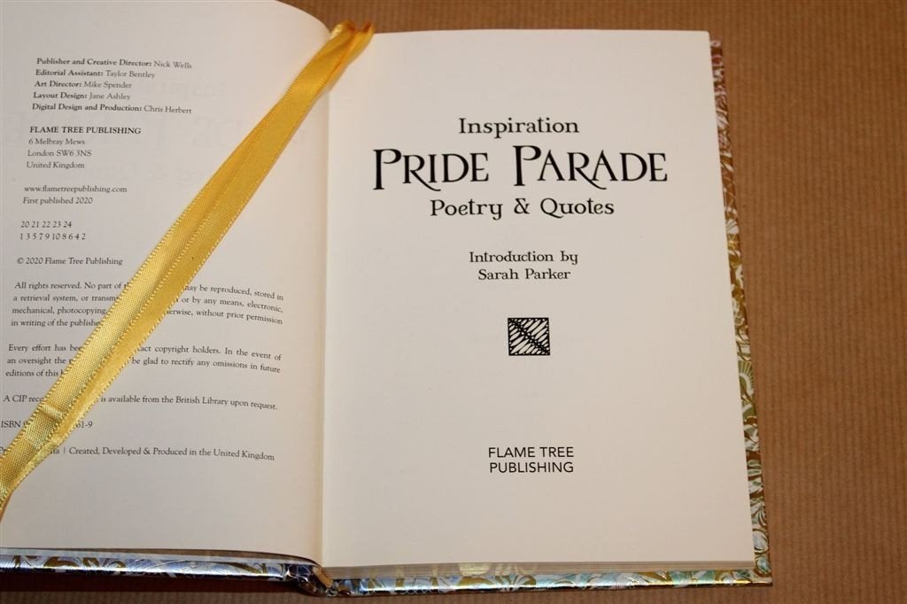 Pride Parade — Poetry & Quotes [LGBT Anthologie], Ophalen of Verzenden, Zo goed als nieuw