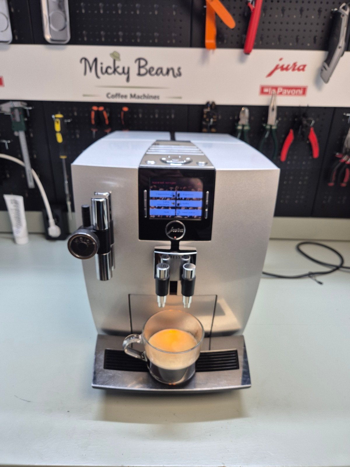 Jura J9.4 incl Onderhoud en Garantie, Witgoed en Apparatuur, Koffiezetapparaten, Micky Beans, 10 kopjes of meer, Ophalen of Verzenden