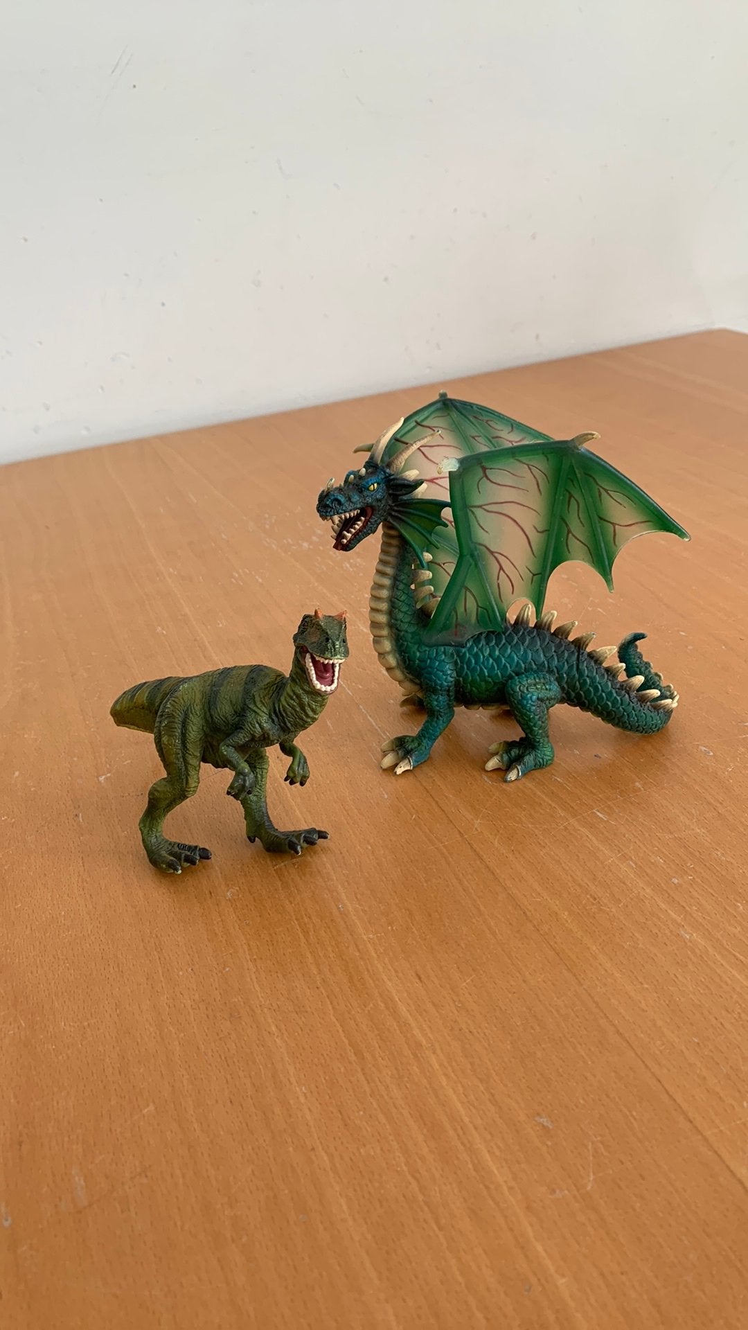 Schleich vliegende draak en dino merk Procon, Ophalen of Verzenden, Zo goed als nieuw, Paard, Beeldje of Figuurtje