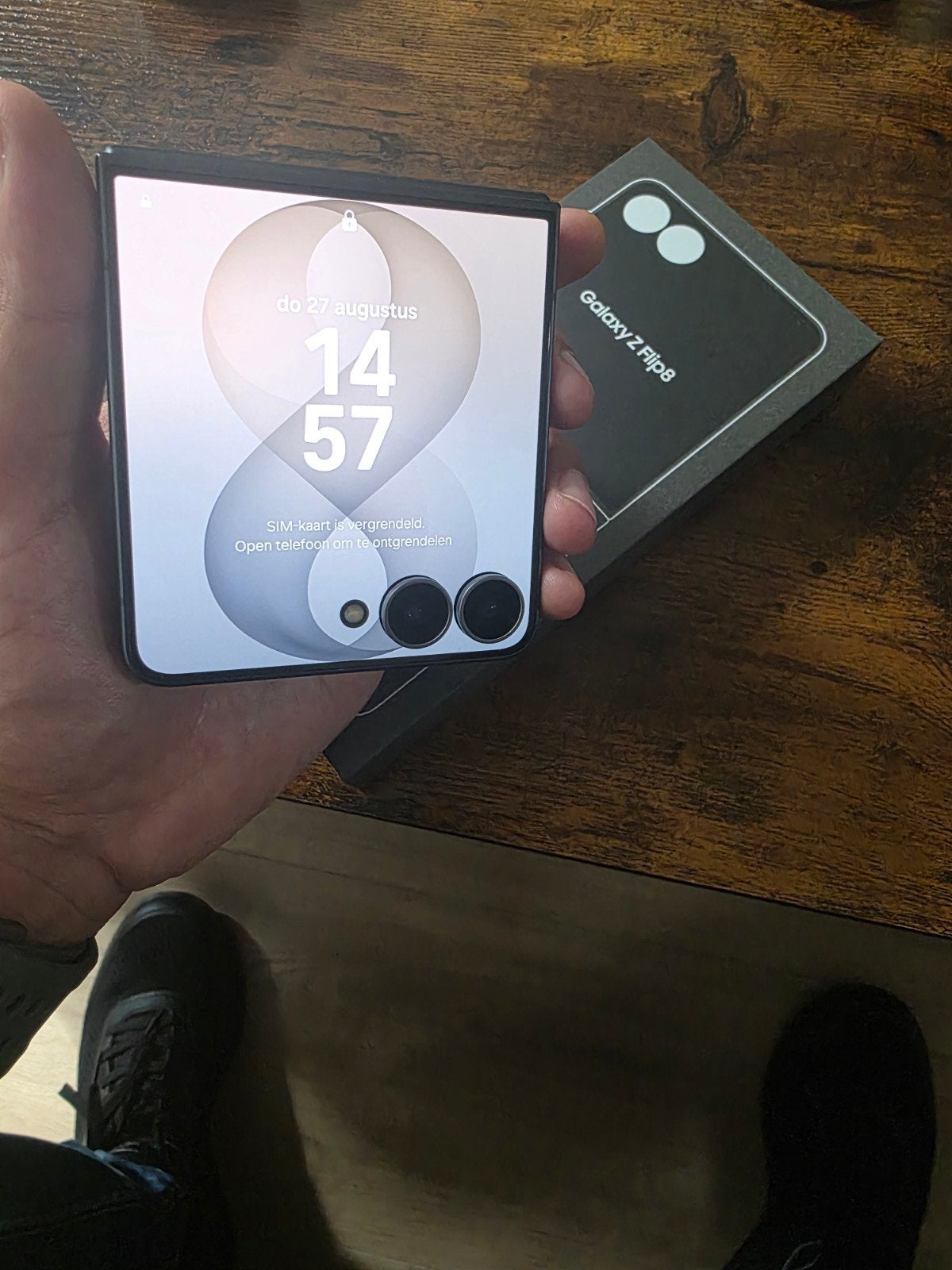 Samsung Galaxy Z Flip 8 - Nieuw Zwart 256GB + Garantie, Ophalen, Zwart, Touchscreen, Nieuw