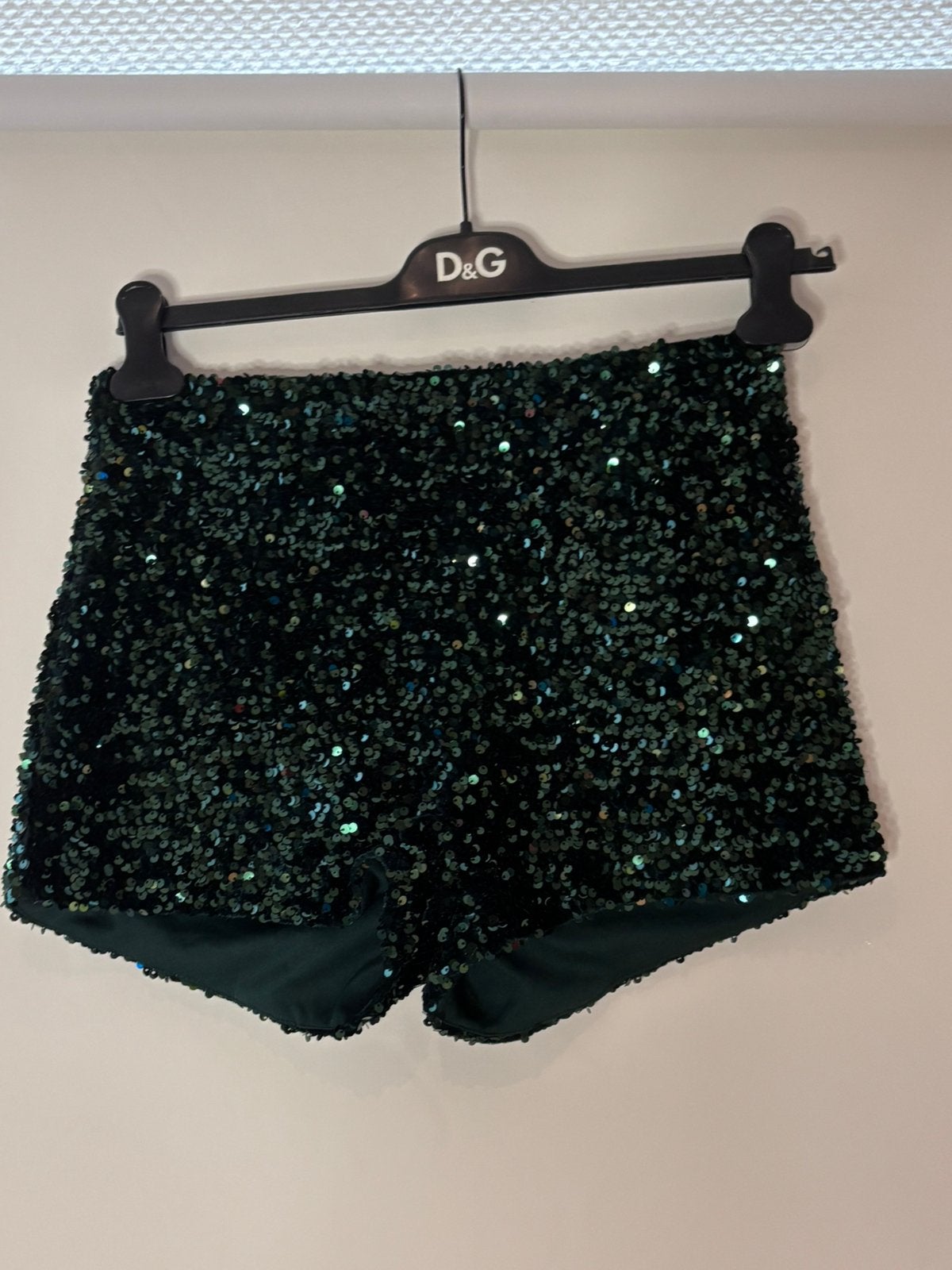 Vera lucy broekje met paietten maat m, Kleding | Dames, Maat 38/40 (M), Kort, ., Ophalen of Verzenden