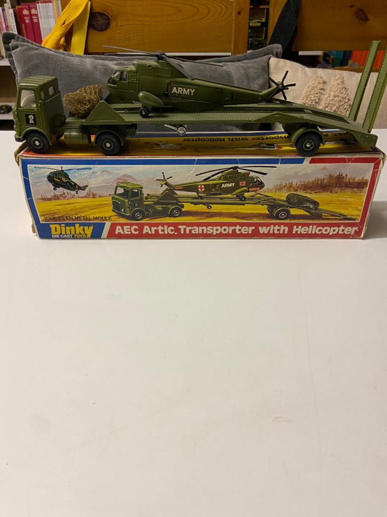 Dinky militair artic transporter with helicopter, Ophalen of Verzenden, Zo goed als nieuw, Dinky Toys