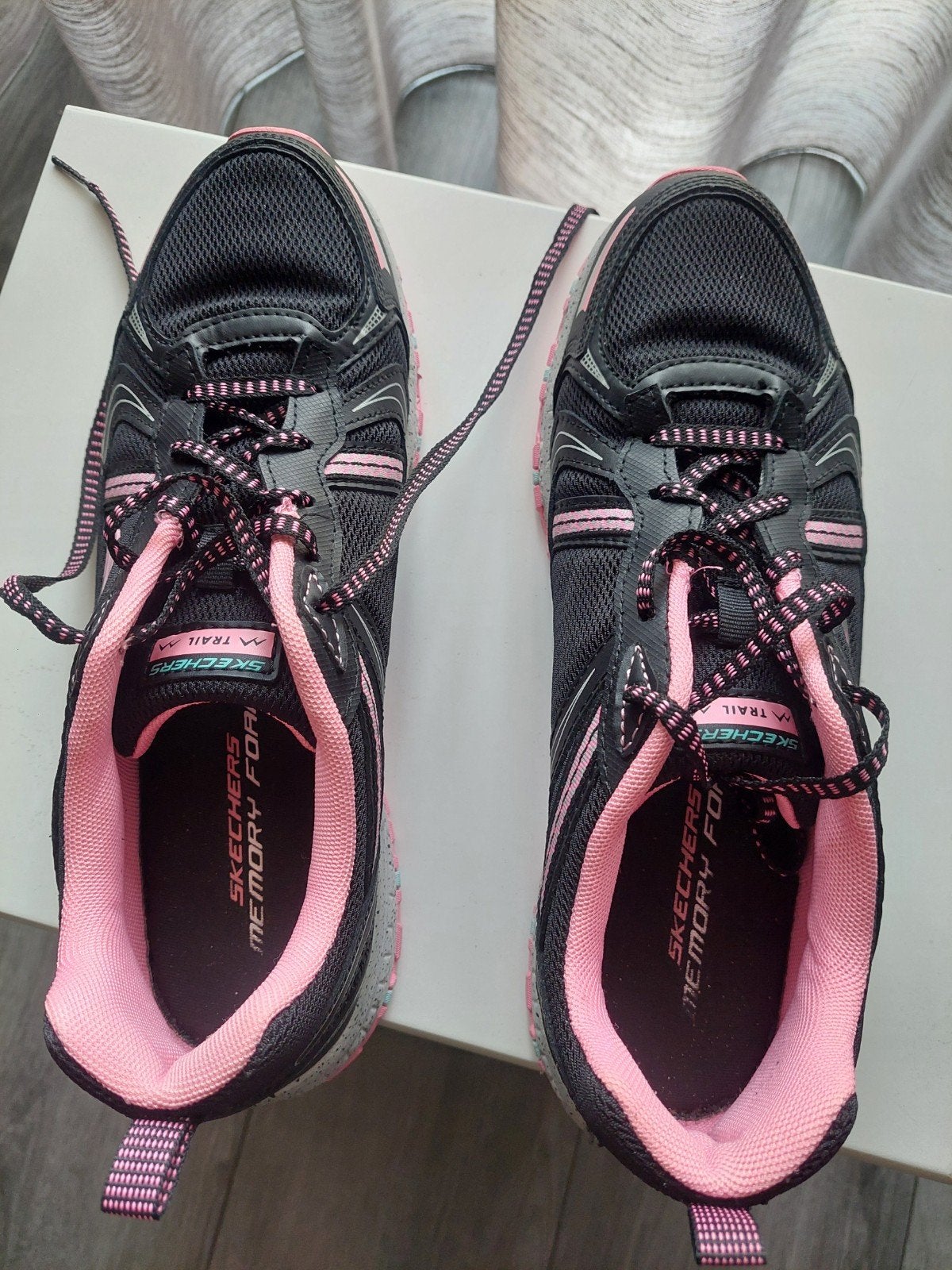 Skechers wandelschoenen dames 41 in zwart /roze, Sport en Fitness, Bergsport en Wandelen, Ophalen, Zo goed als nieuw