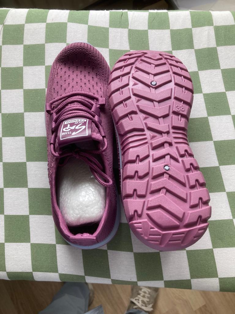 Heerlijke gemaks/ loopschoen maat 38, Overige kleuren, Sportschoenen, Nieuw, Ophalen of Verzenden