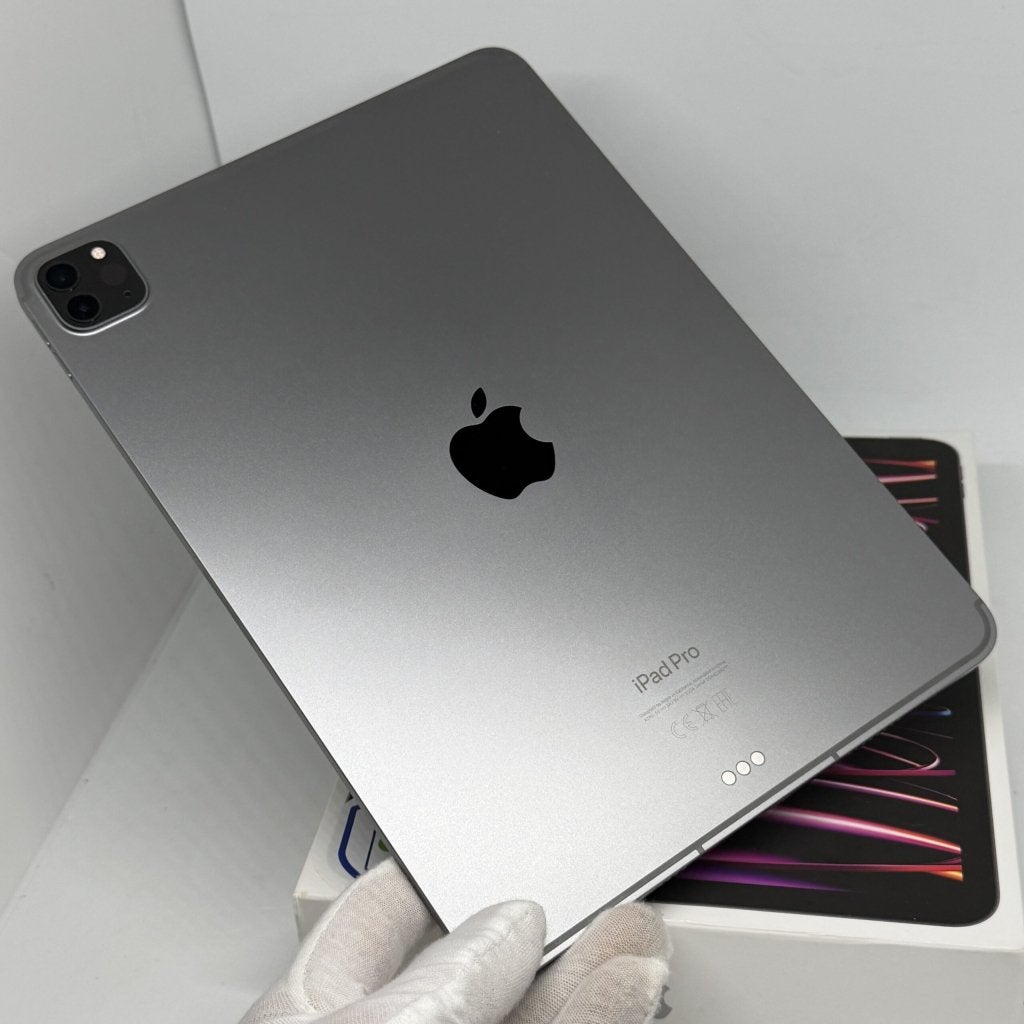 iPad Pro 4e 11 inch M2 128GB 5G grijs /ongebruikt + 12 maand, Apple, Zo goed als nieuw, Support@apple.com, Apple Park Way, Cupertino, California