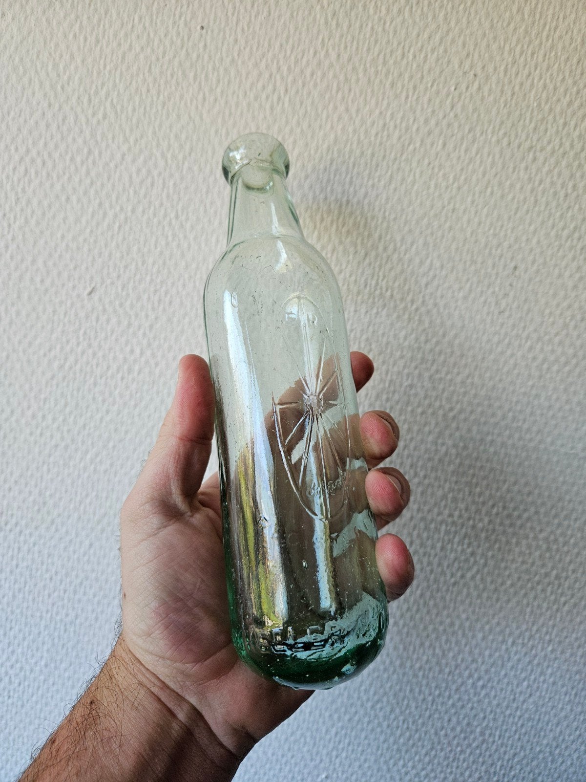 antieke torpedo Glazen Fles met Reliëf, Ophalen of Verzenden