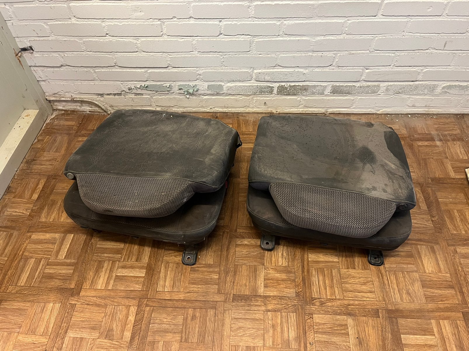2x achterstoelen vitara (achterbank), Ophalen, Nieuw