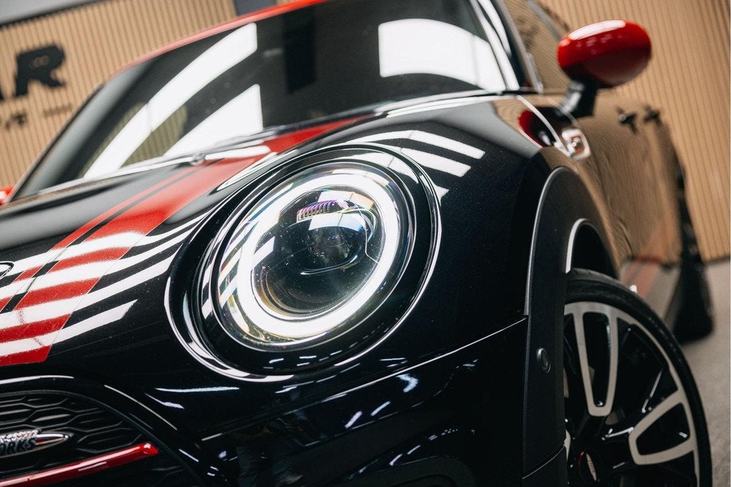 MINI Clubman 2.0 JCW ALL4 John Cooper Works | JCW | Rood dak, Gebruikt, 4 cilinders, Alcantara, Zwart