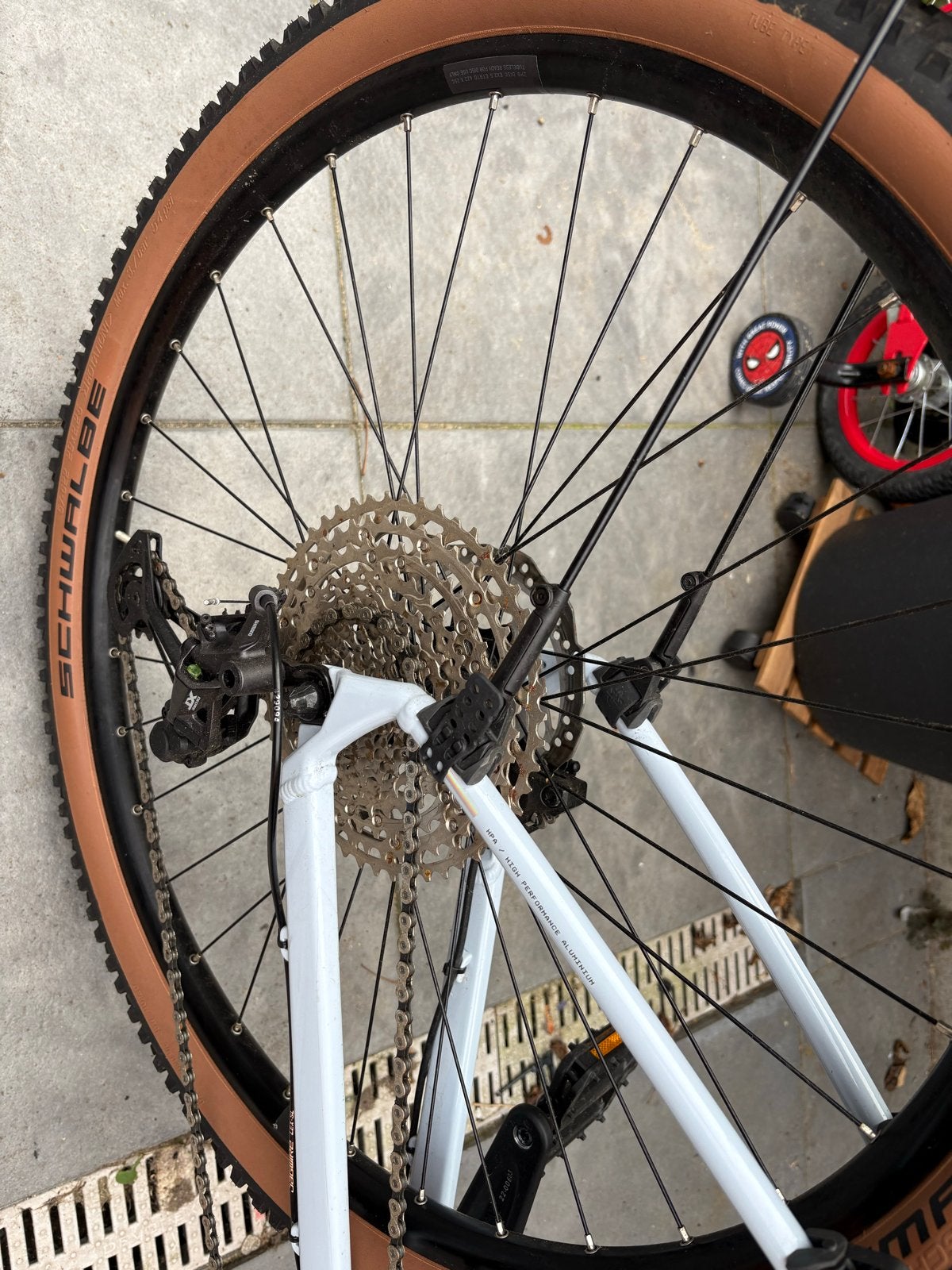 Foto 4 van Cube mountainbike, maat L, 29 inch wielen, met factuur